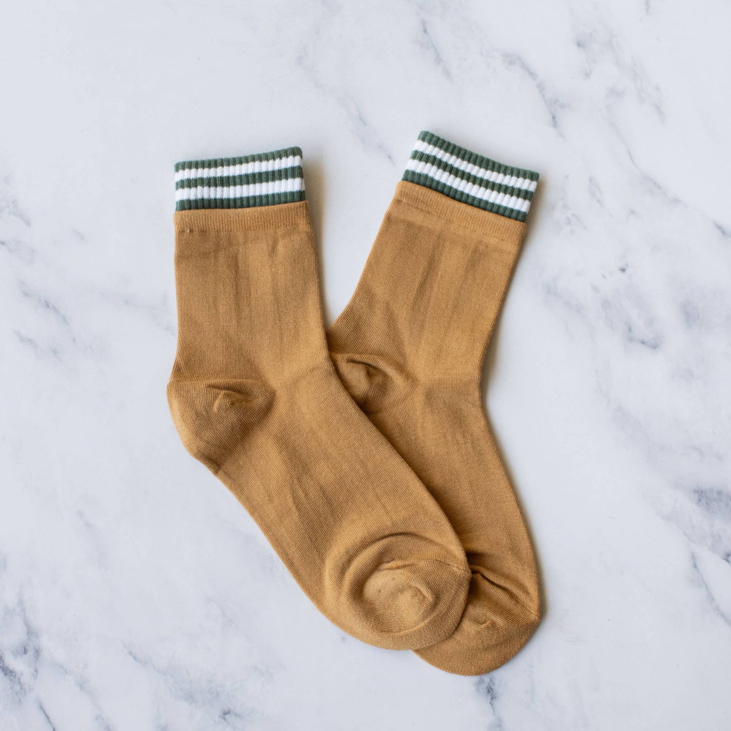 Women's Basic Line Crew Socks | Tiepology