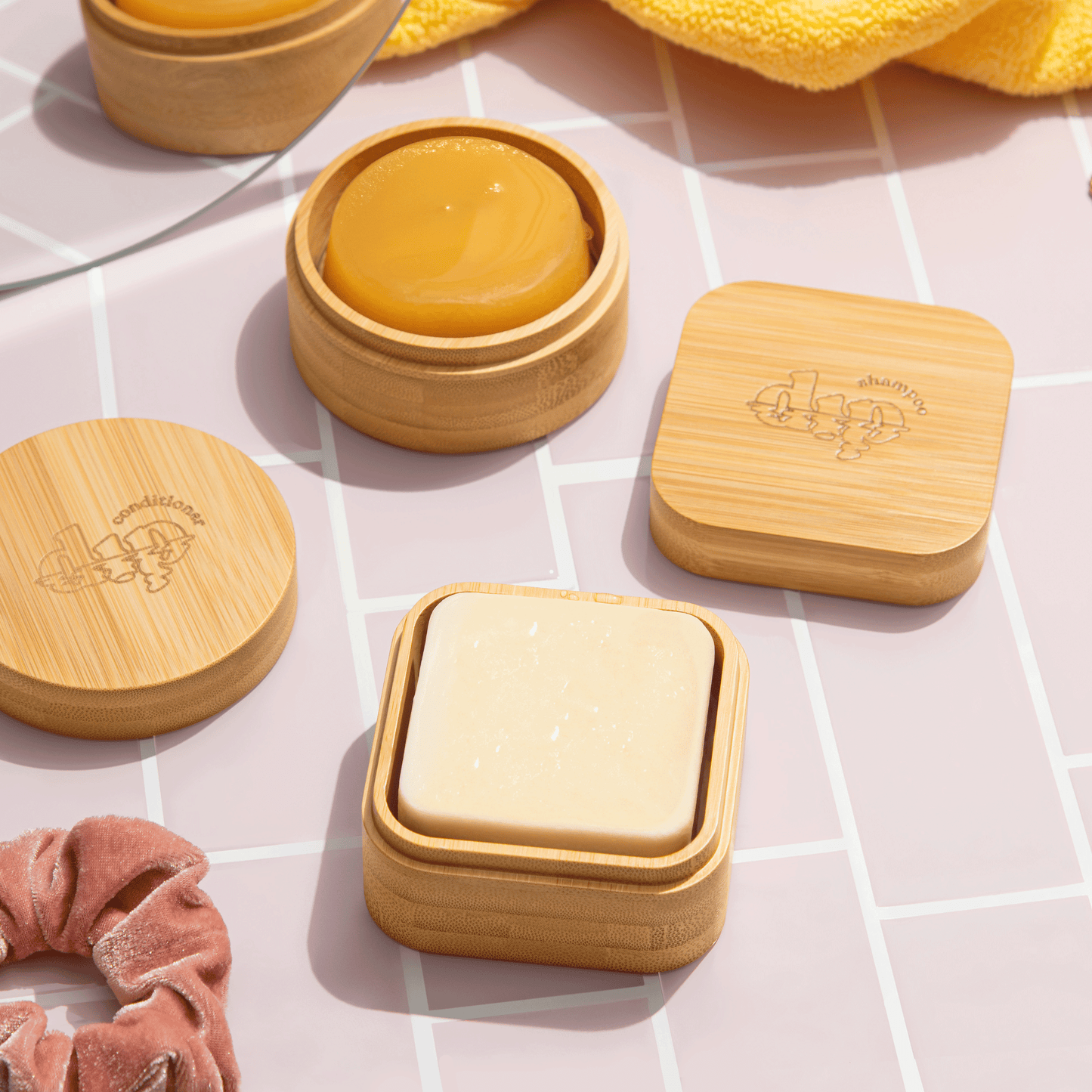 Dip Large Shampoo Travel Case with Coaster