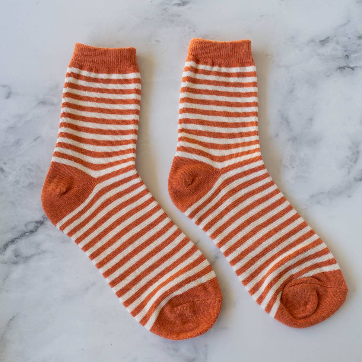 Tiepology | Thin Stripe Casual Socks