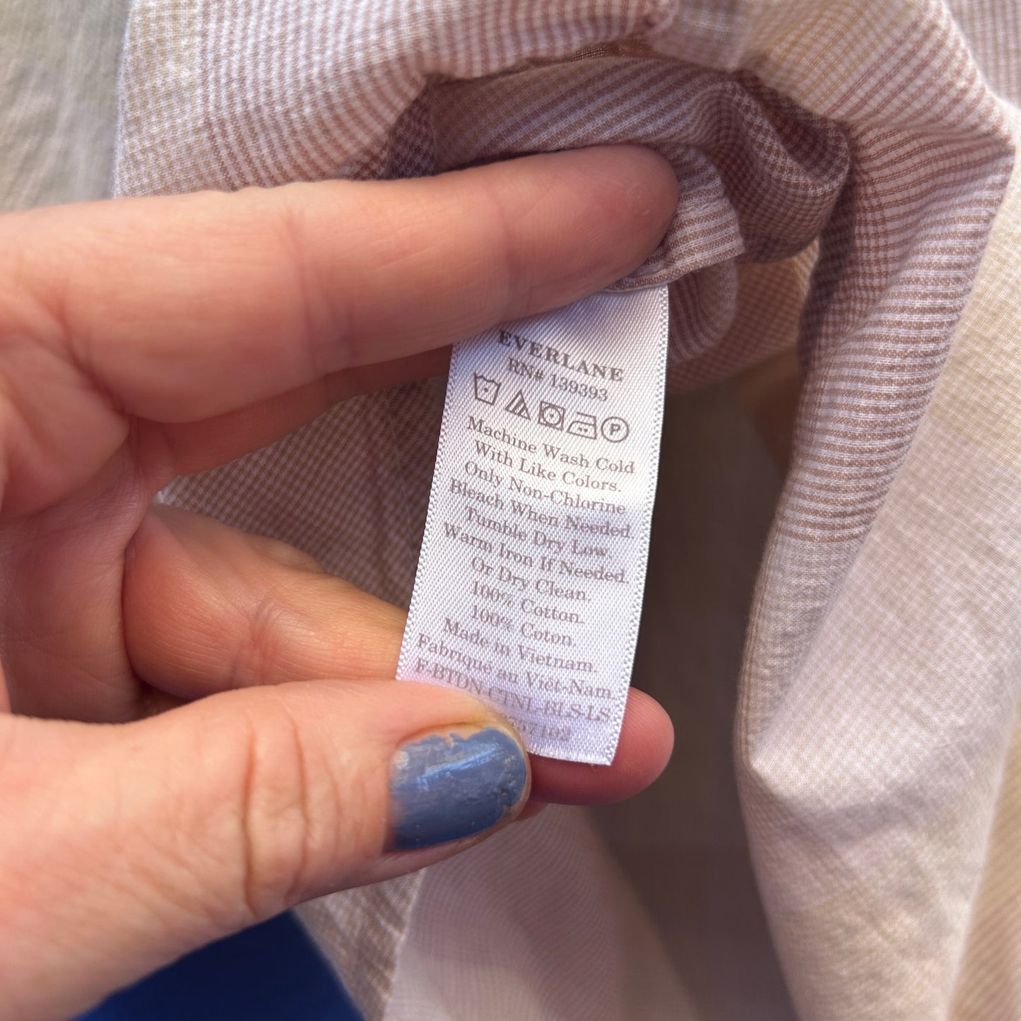 everlane balloon sleeve lightweight cotton top