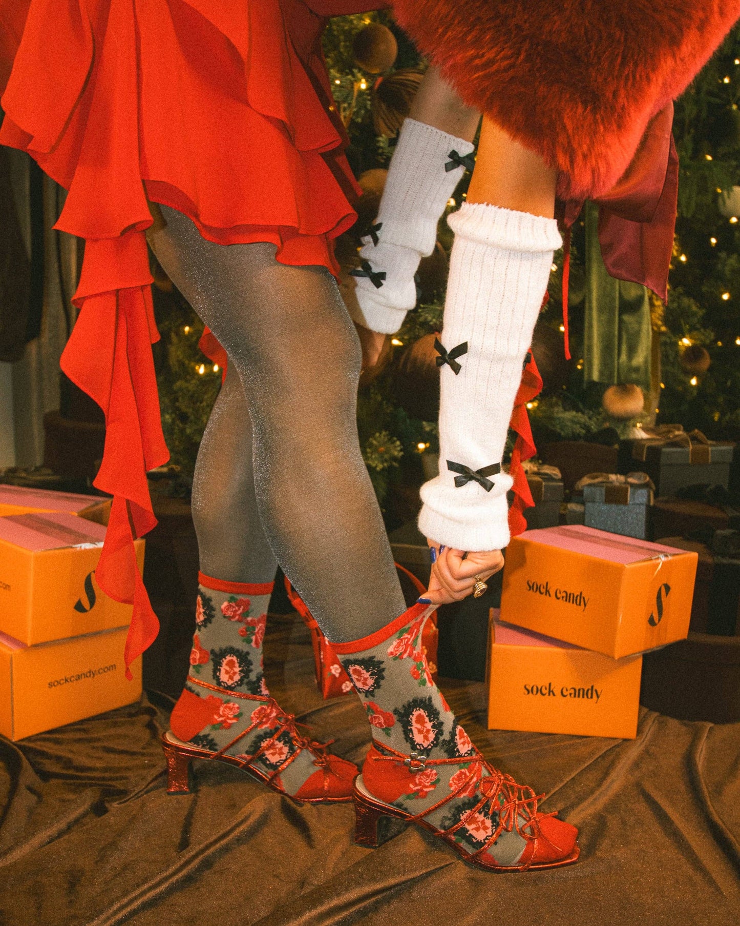 Cameo Rose Sheer Crew Sock | Sock Candy