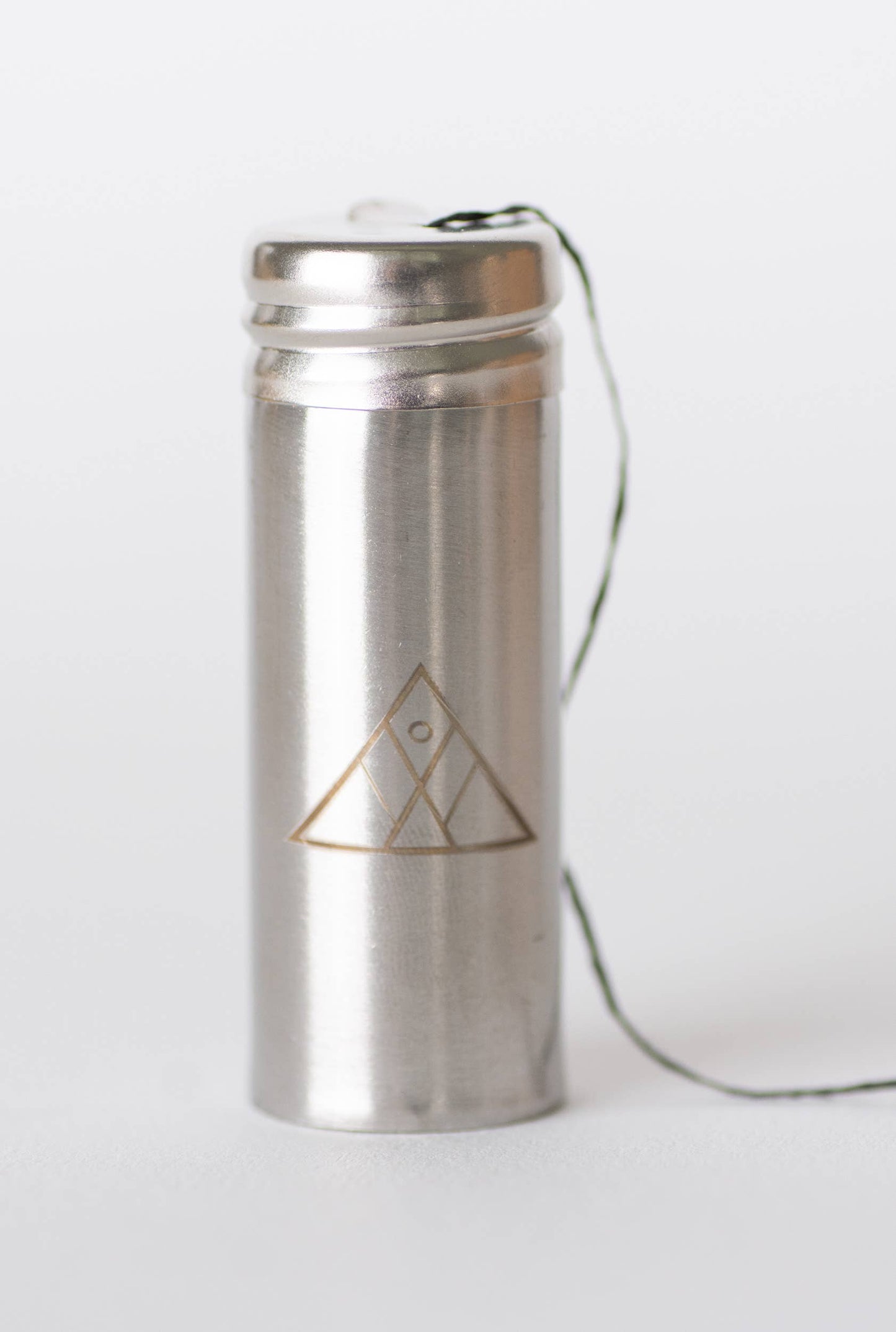 No Tox Life® | Charcoal Floss - Steel Holder