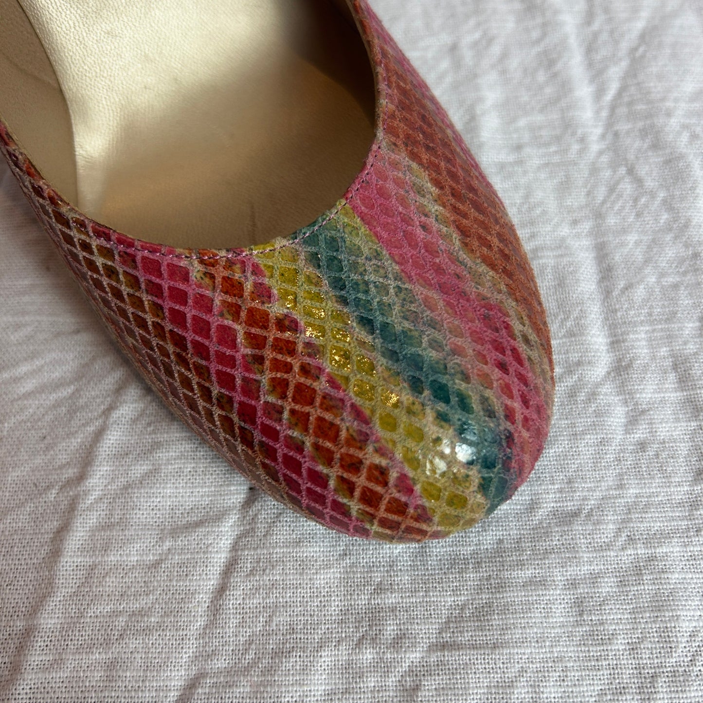 stuart weitzman rainbow snakeskin round toe pumps