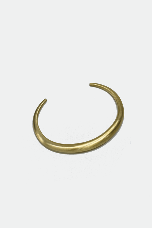 Curated Basics | Curved Brass Cuff