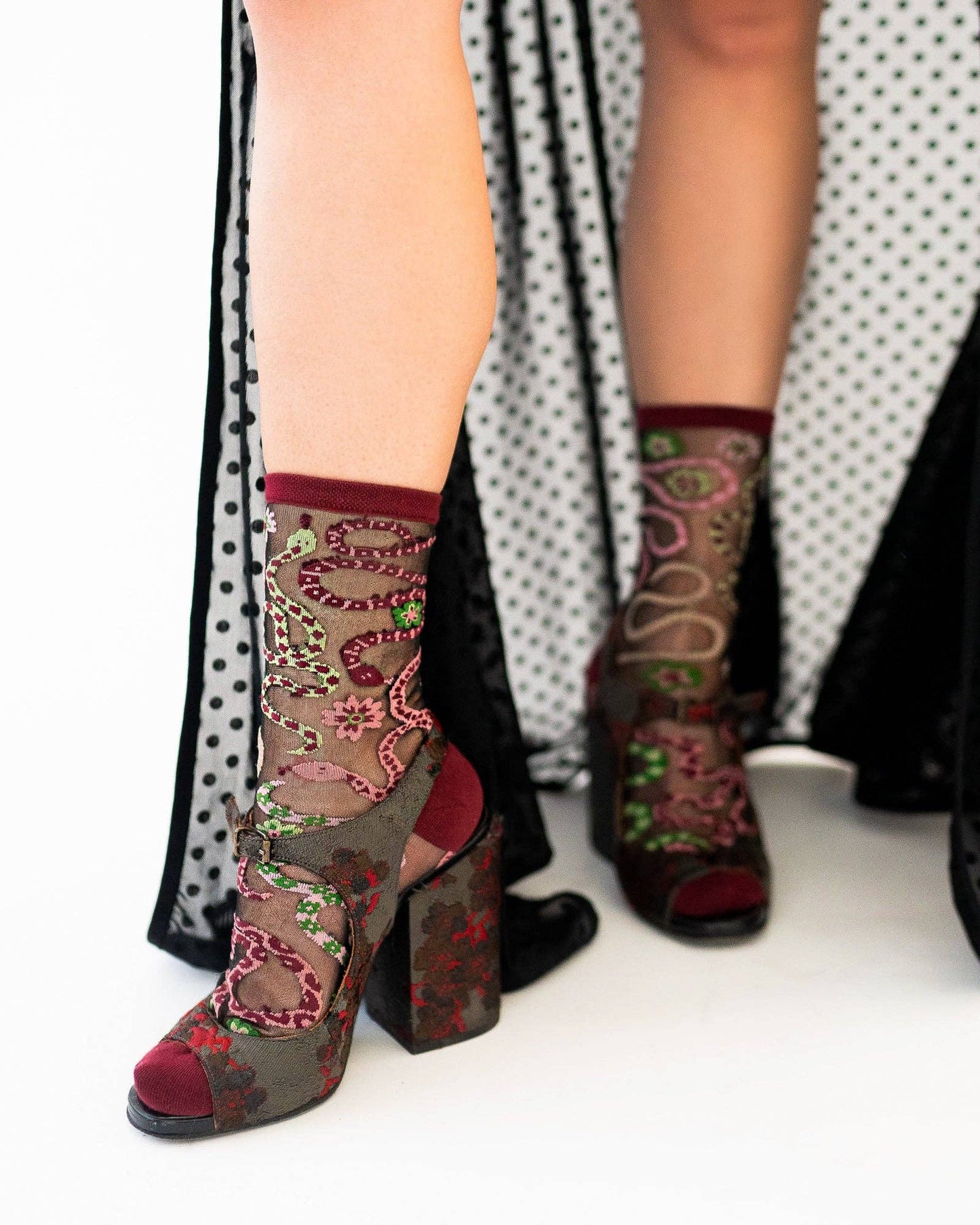 Serpentine Floral Black Sheer Crew Sock | Sock Candy