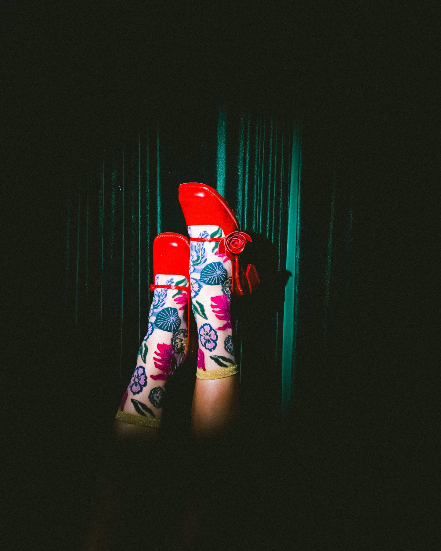 Festive Floral Sheer Crew Sock | Sock Candy