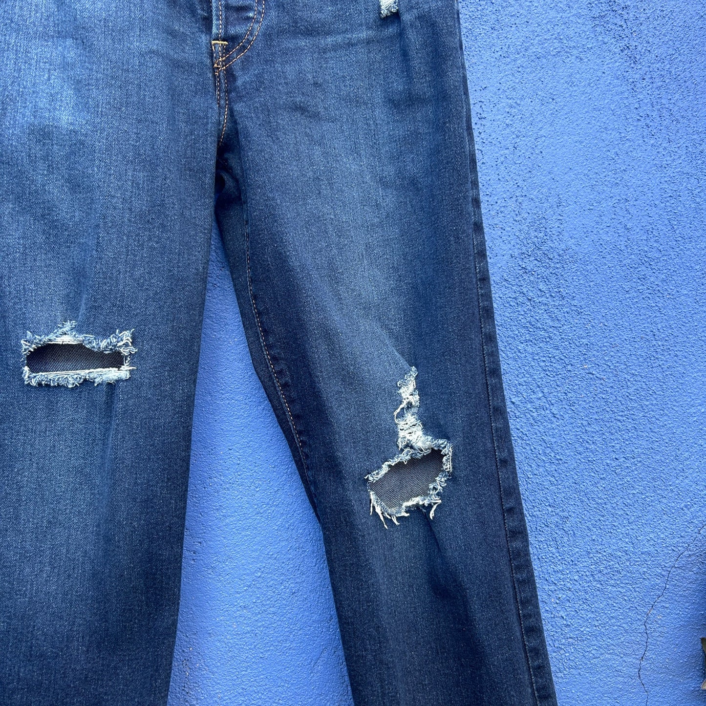 levi's ribcage straight ankle button fly jean