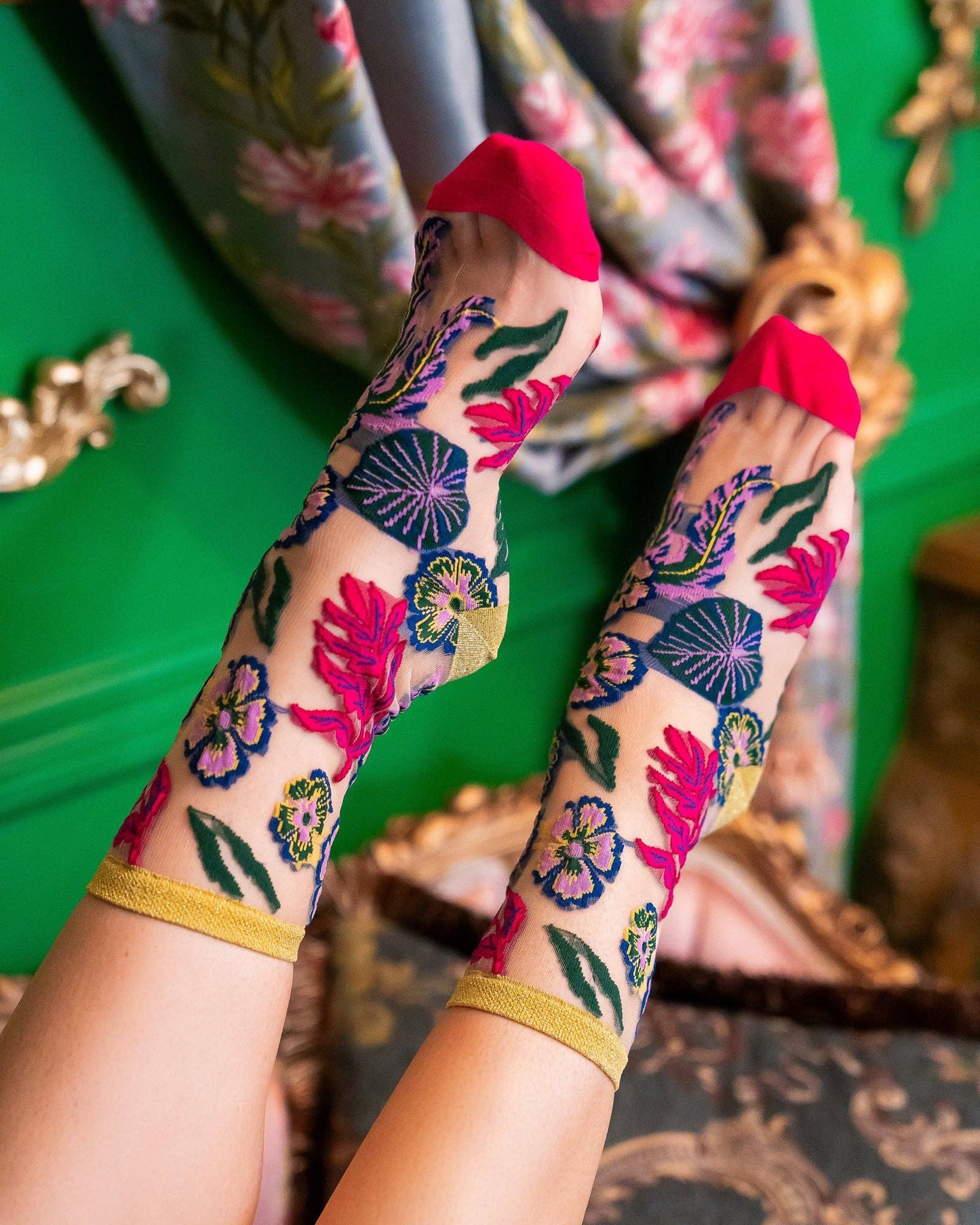 Festive Floral Sheer Crew Sock | Sock Candy