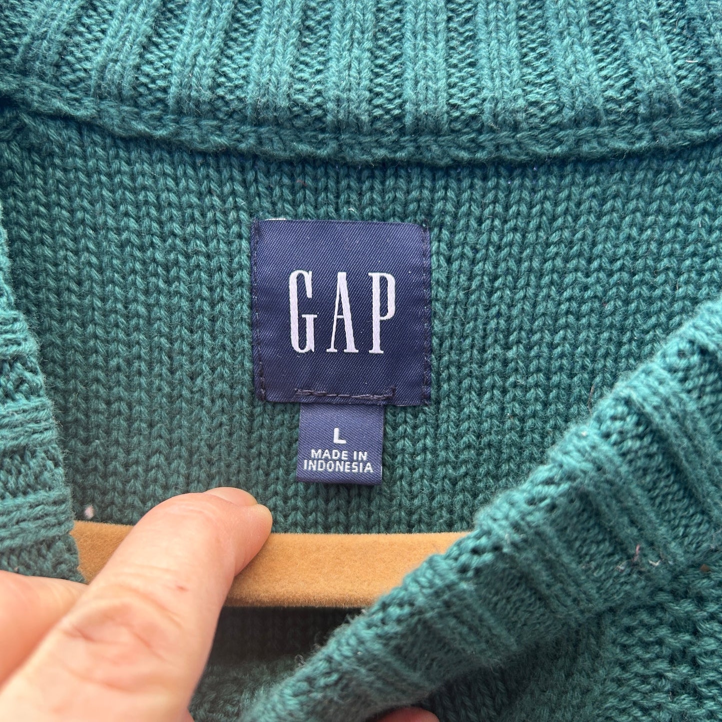 gap 90s/y2k green cotton cableknit sweater