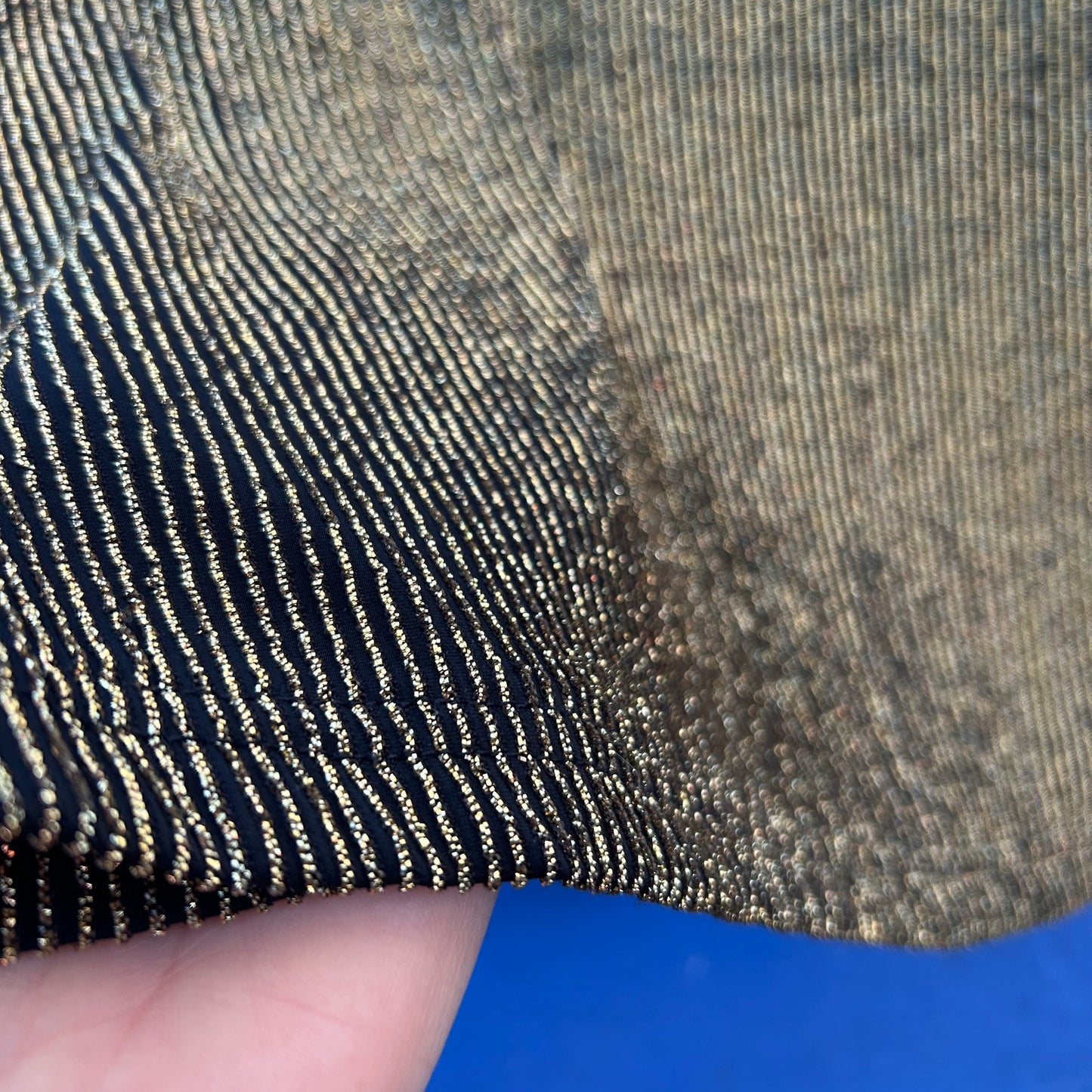 vintage 90s impression sleeveless gold metallic ribbed mockneck top