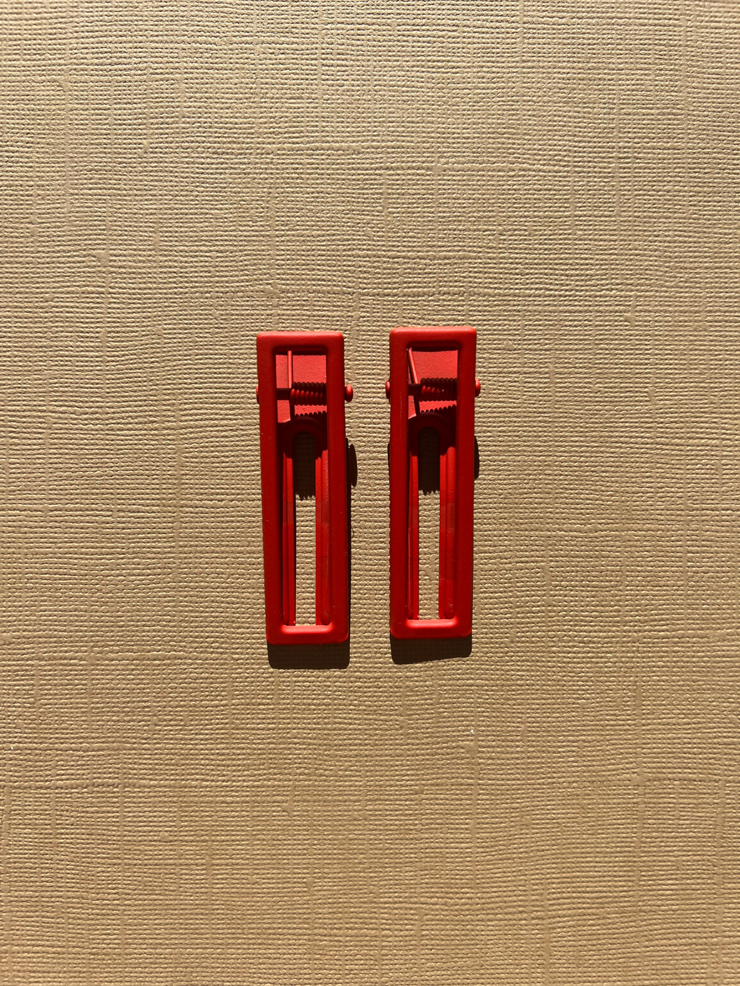 Lu Lu | Alligator Hair Clip | Heirloom Tomato | NAT + NOOR